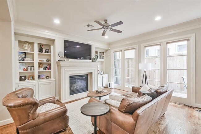 Building Photo - 3124 Murworth Dr