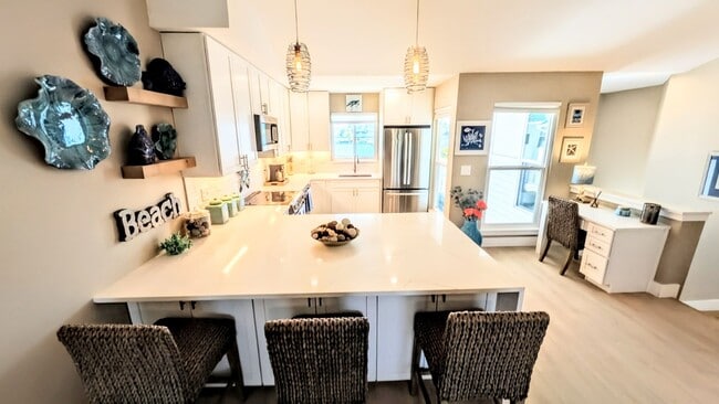 Building Photo - 958 Sandpiper Cir