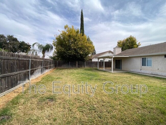 Building Photo - 4300 E Feemster Ave