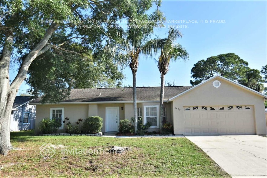 Primary Photo - 4490 Camberly St