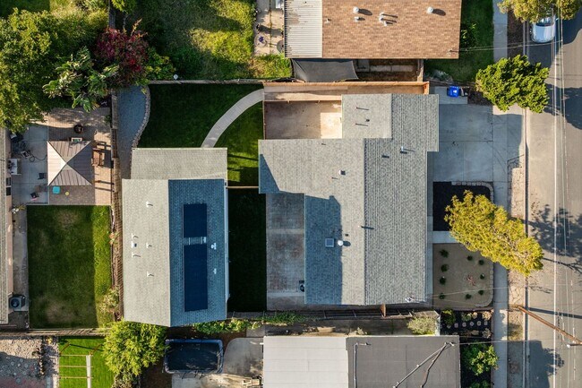 Building Photo - 4626 Derrick Dr