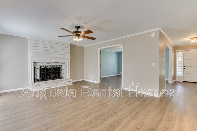 Building Photo - 1934 Bolin Rd