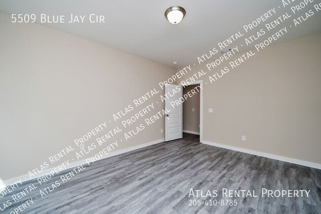 Building Photo - 5509 Blue Jay Cir