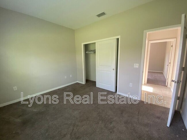 Building Photo - 18463 Van Nuys Cir