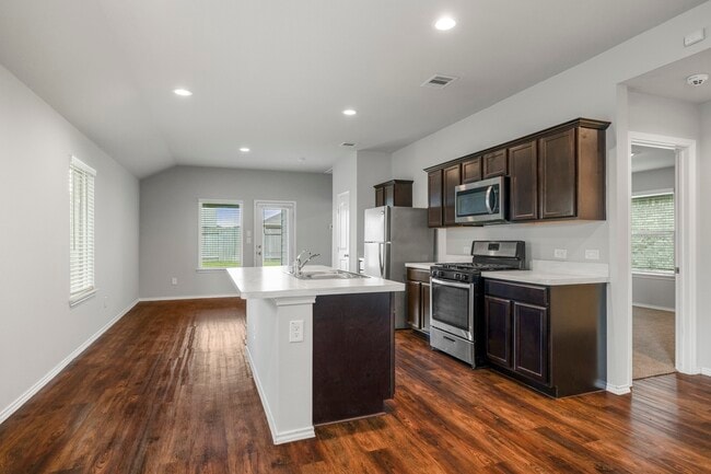 Building Photo - 2354 Otter Falls Dr