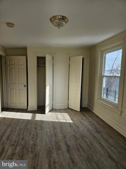 Building Photo - 801 N Jordan St