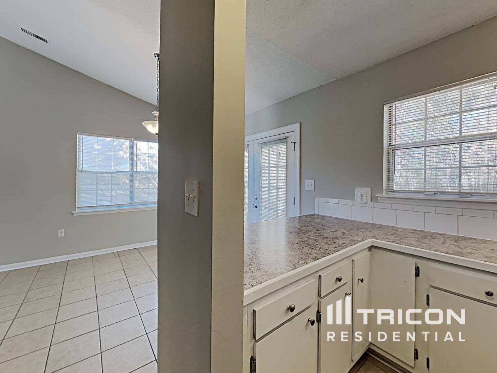 Building Photo - 14020 Eden Ct