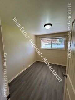 Building Photo - 2205 S Montana Ave