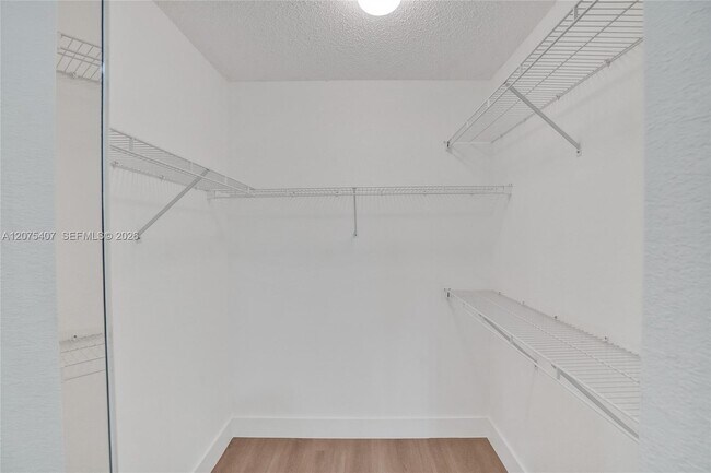 Building Photo - 4114 Sapphire St