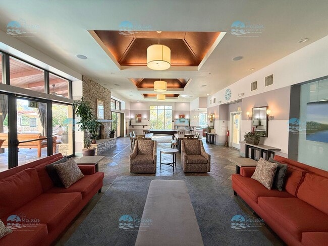 Building Photo - Top Floor 2BD/2BA Condo