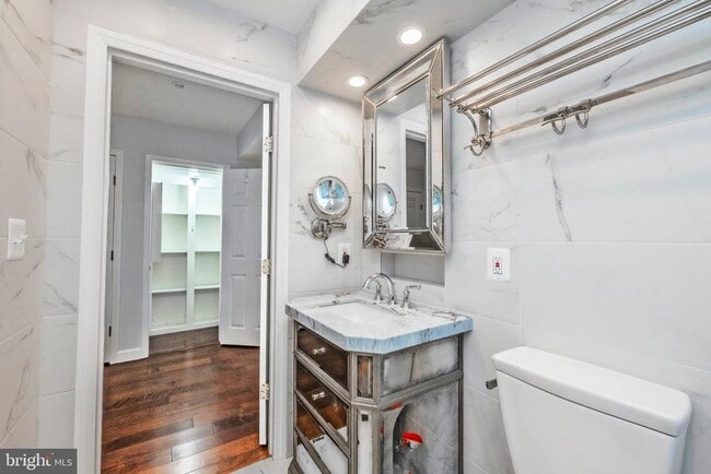 Building Photo - 44179 Paget Terrace