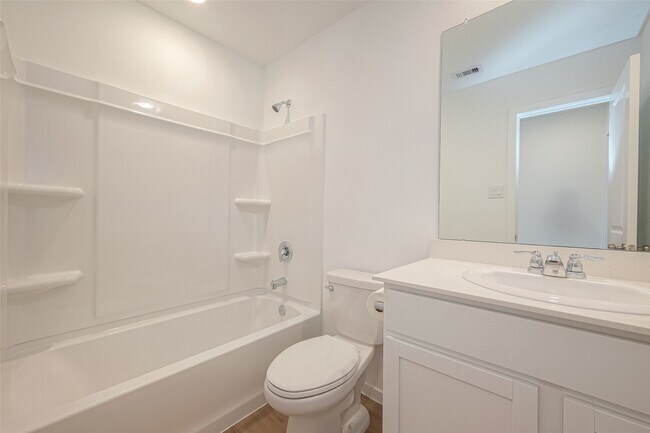 Building Photo - 3106 Elm Br Dr