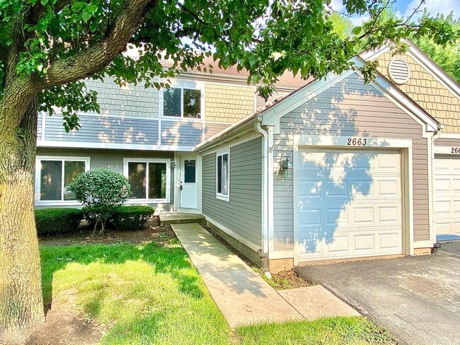 Primary Photo - 2663 Prairieview Ln S