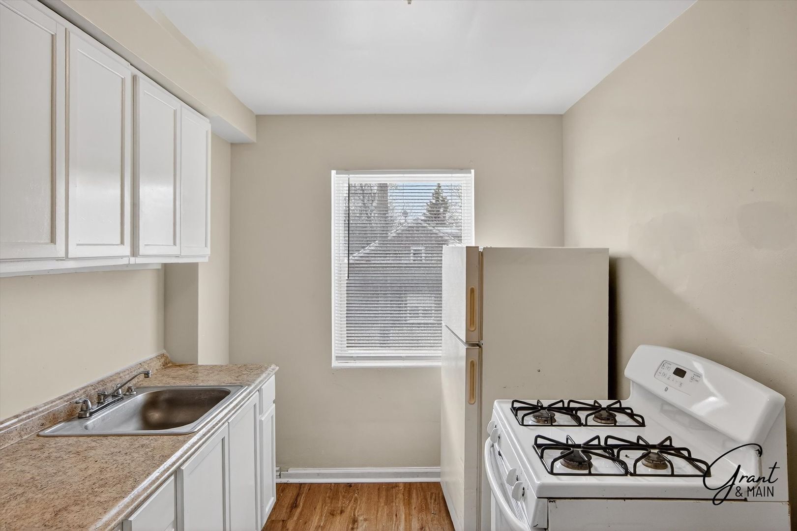 Building Photo - 12200 Cheyenne St