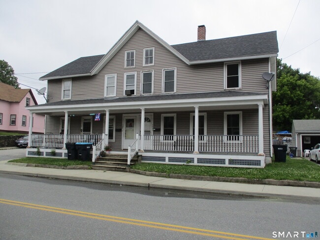 Building Photo - 105 Woodstock Ave