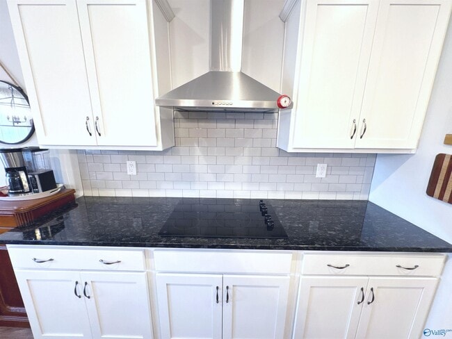 Building Photo - 12767 Tallulah Dr