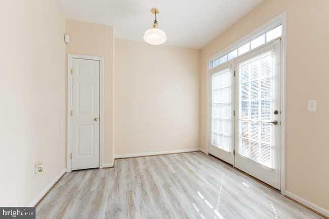 Building Photo - 1254 Corbett Pl