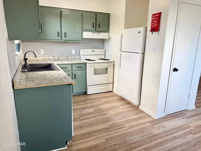 Building Photo - 506 N 11th St