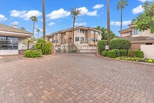 Building Photo - 4343 N 21st St