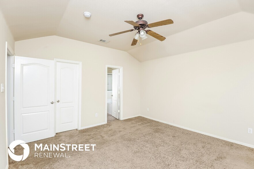 Building Photo - 4521 Badlands Dr
