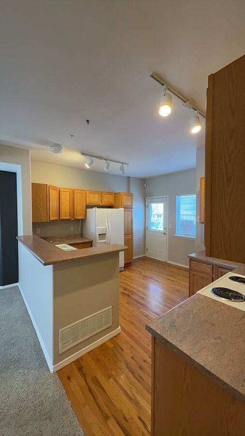 Building Photo - 2563 Malpaso Point