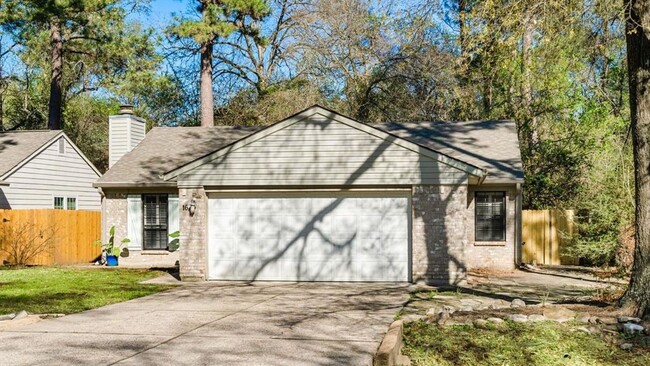 Primary Photo - 16 N Circlewood Glen