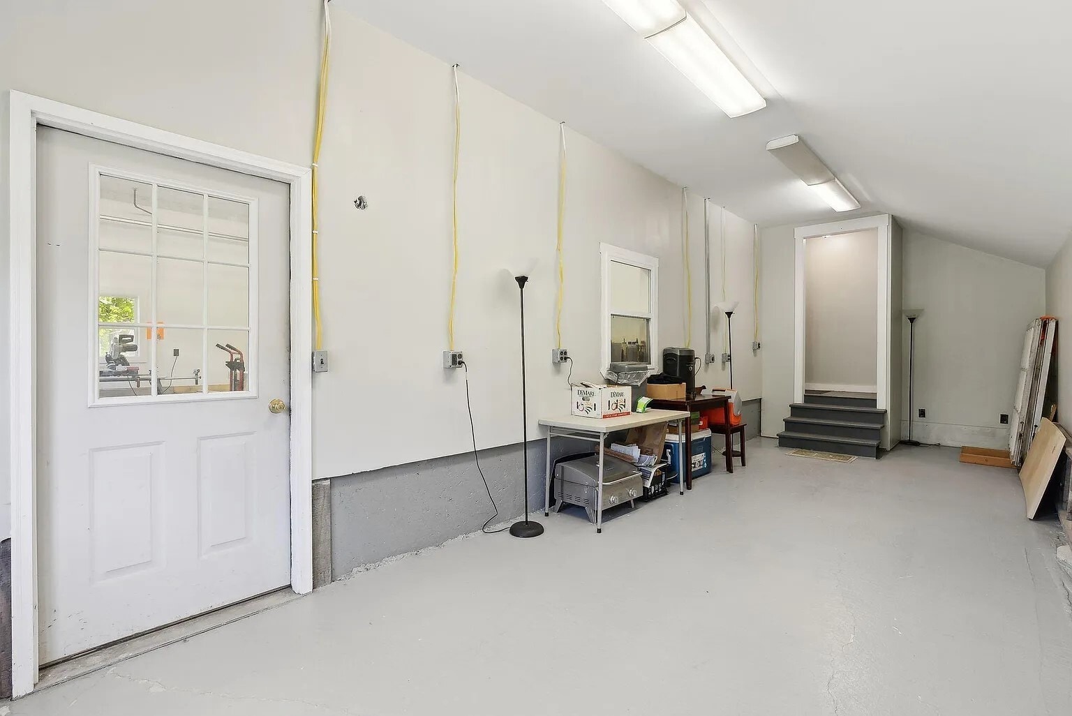 Foyer - 39 Greenville St