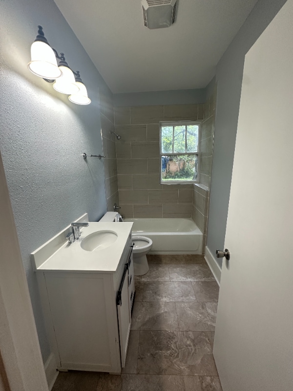 Building Photo - 2512 Magnolia St