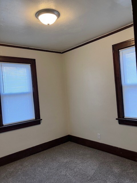 Building Photo - 611 Phelps St