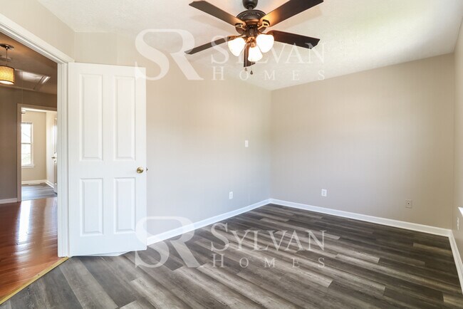 Building Photo - At Last, This Is What You Have Been Searching For!