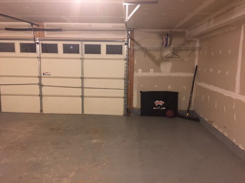 Building Photo - 25137 Sodalite Sq