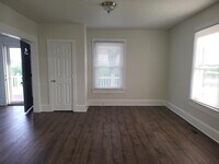 Building Photo - 909 Crouse Mill Ln