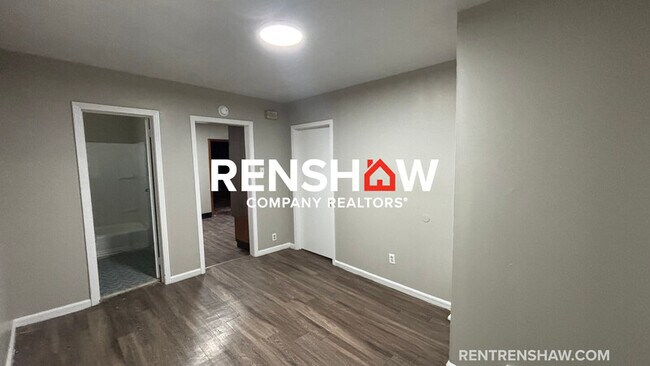 Building Photo - 2537 Spottswood Ave