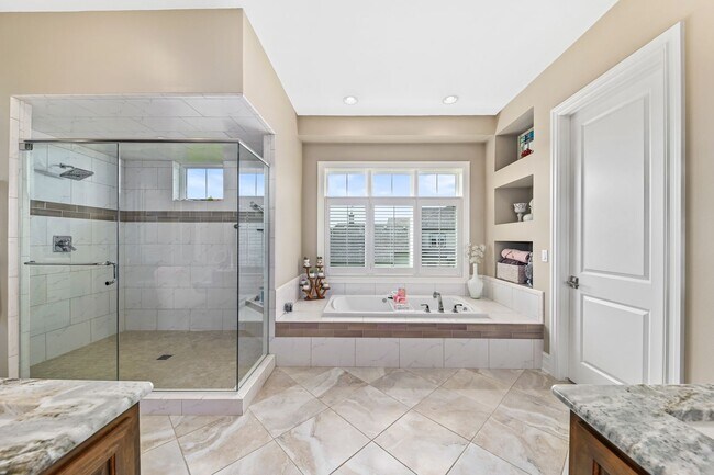 Building Photo - 1626 Twisted Oak Ct