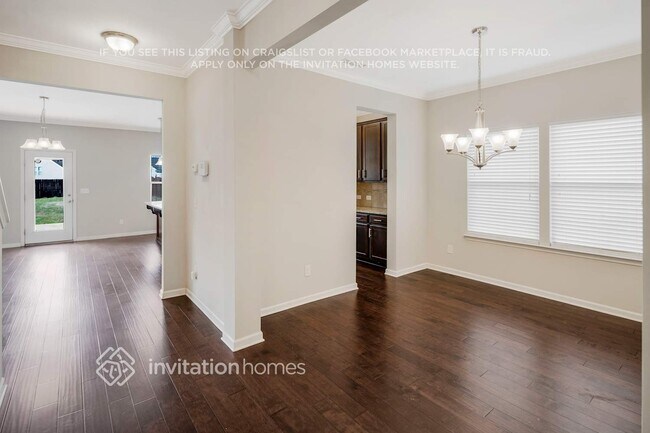 Building Photo - 10225 Snowbell Ct
