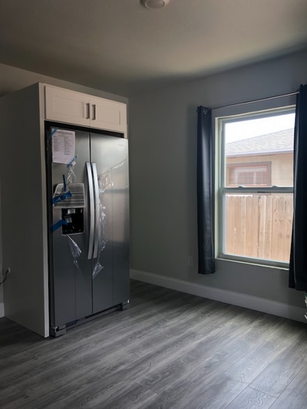 Building Photo - 1445 12th Ave S