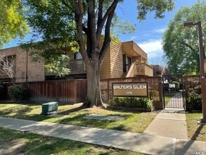 Building Photo - 2398 Walters Way