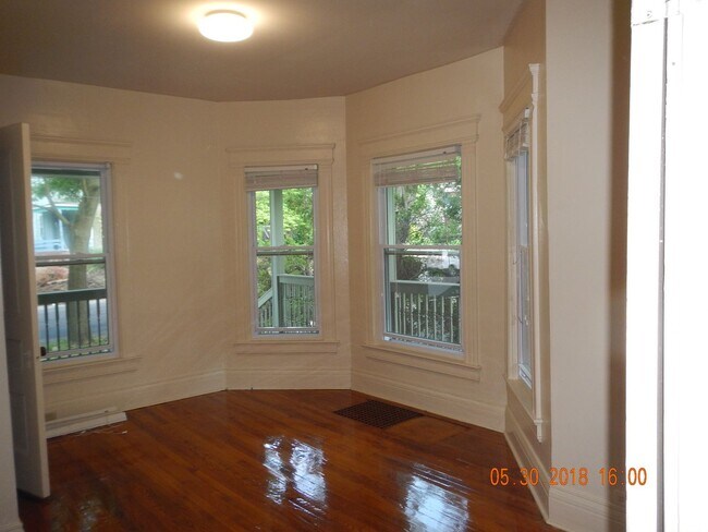 Building Photo - 430 Westcott St