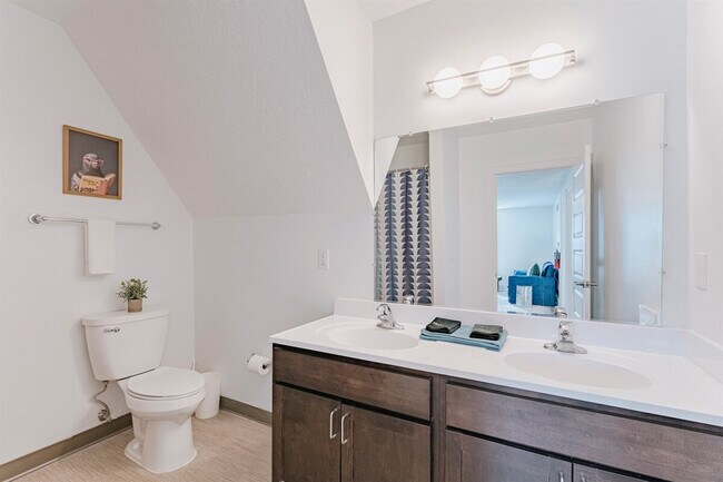 Building Photo - 11323 Hessler Rd