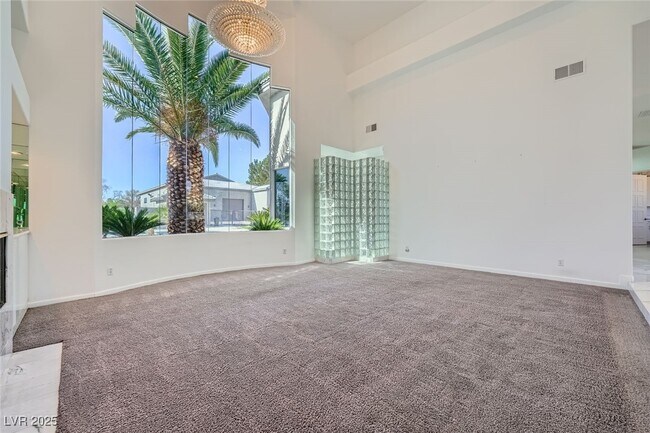 Building Photo - 7901 O'Bannon Dr