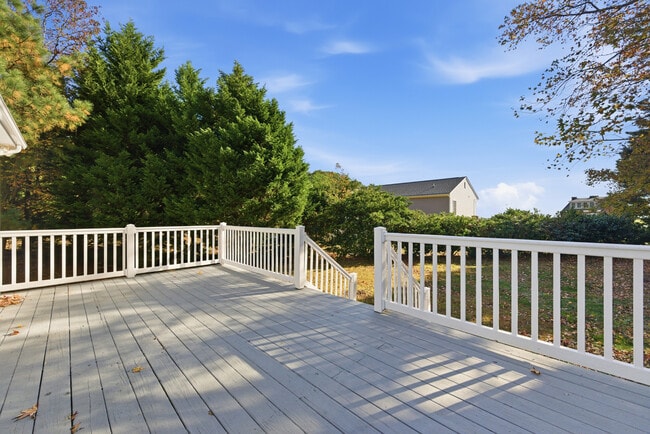 Building Photo - 1611 York Rest Ln