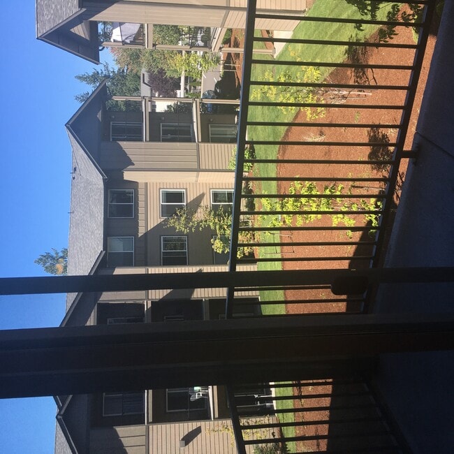 Floorplan - 8Hundred West Apartments