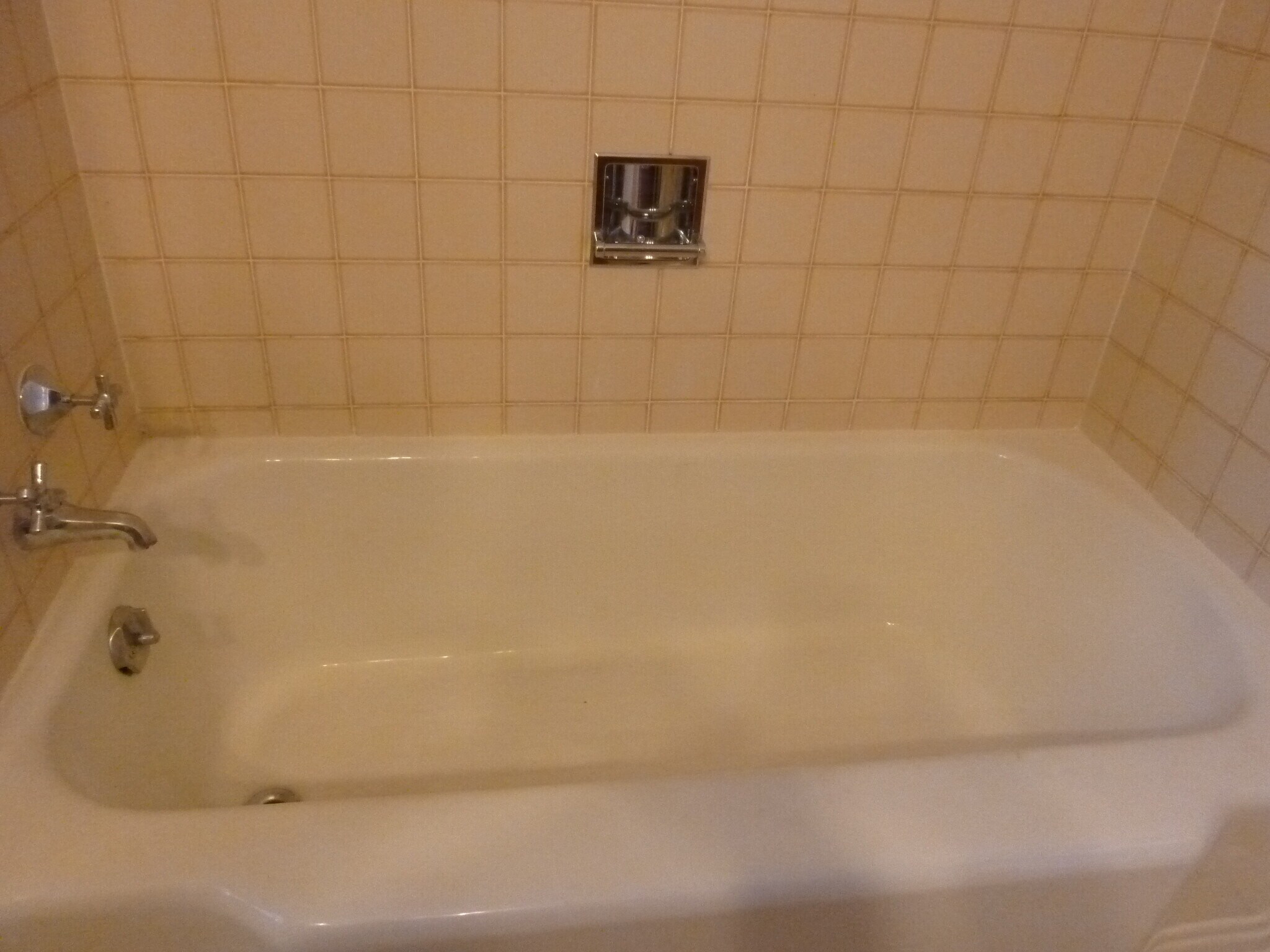 Building Photo - 719 E 35th Ave