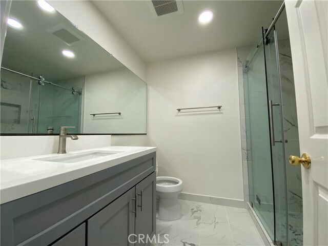Building Photo - 2072 Maverick Cir