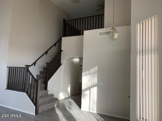 Building Photo - 442 W El Freda Rd