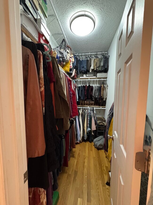 Building Photo - 329 Woodbrook Run