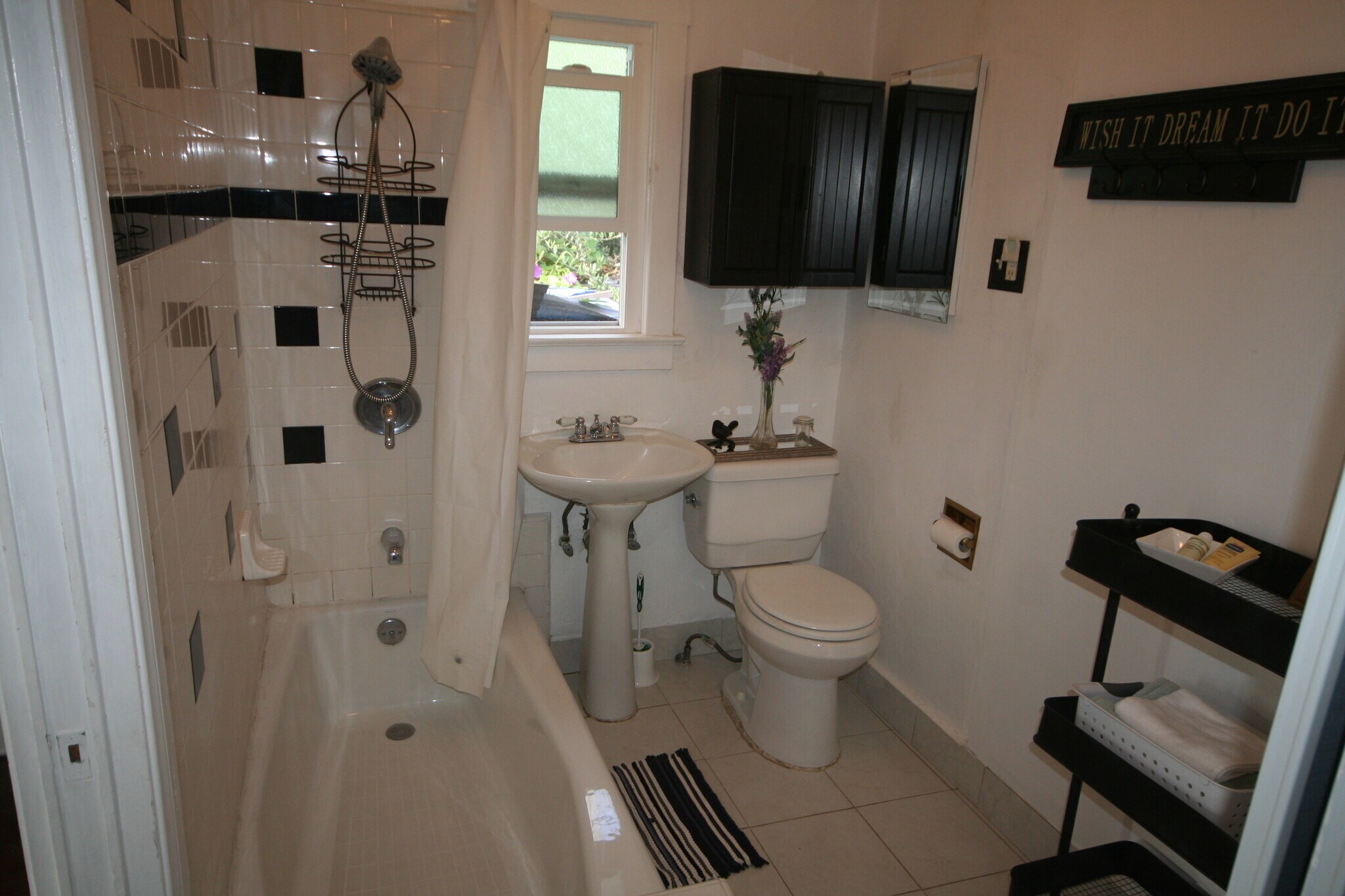 Bathroom - 104 N Guadalupe Ave