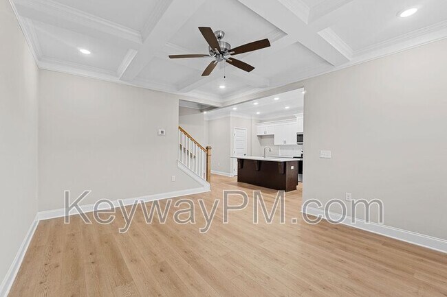 Building Photo - 563 Yuma Ln