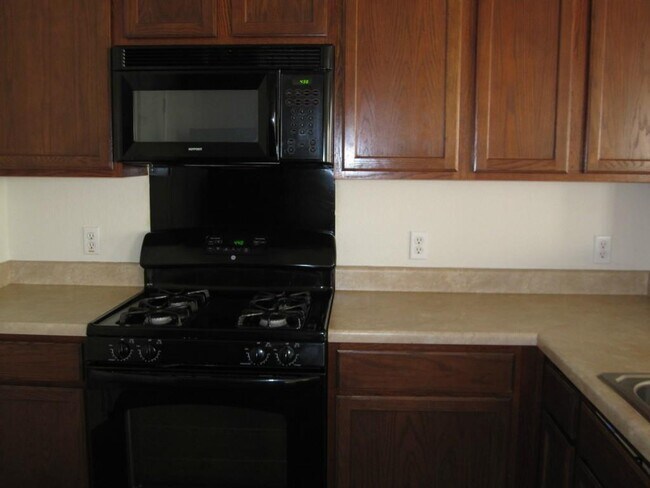 Building Photo - 6708 Ferrystone Pass