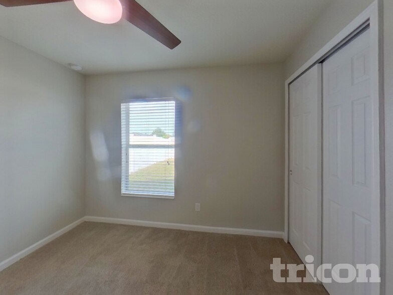 Building Photo - 1132 Hill Flower Dr